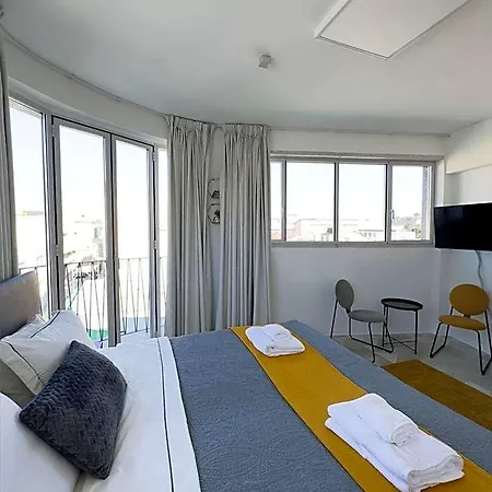 Martin 3* Nikosia