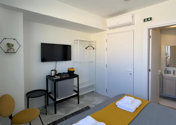 Martin アパートホテル 3*